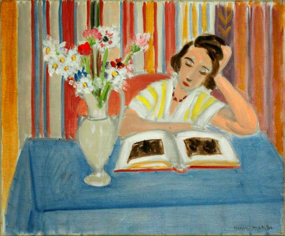 MUJER LEYENDO JARRÓN DE FLORES_1922_MATISSE
